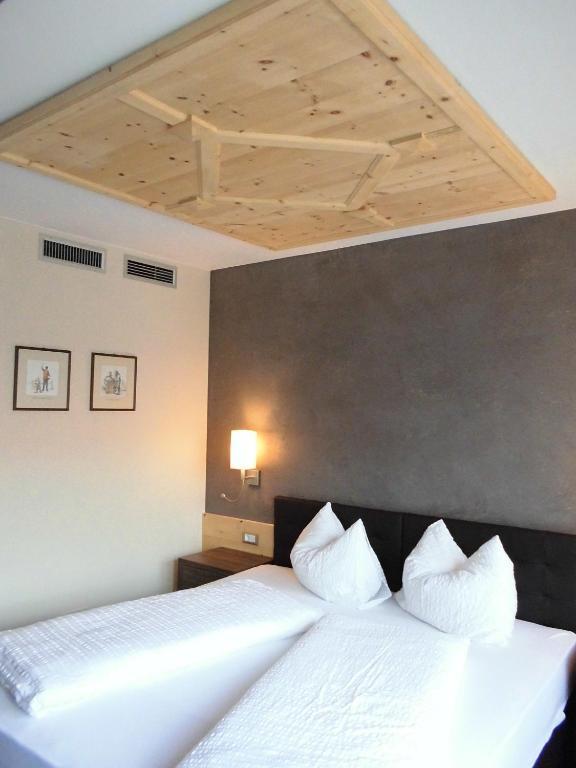 Hotel Zum Tiroler Adler Εξωτερικό φωτογραφία