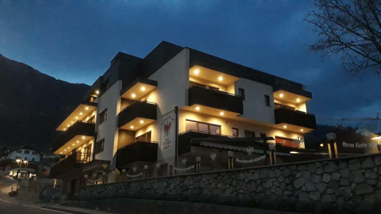 Hotel Zum Tiroler Adler Εξωτερικό φωτογραφία