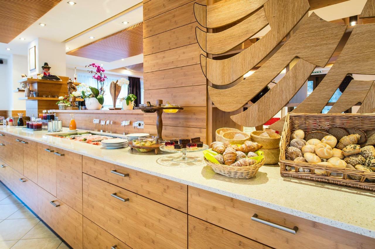 Hotel Zum Tiroler Adler Εξωτερικό φωτογραφία