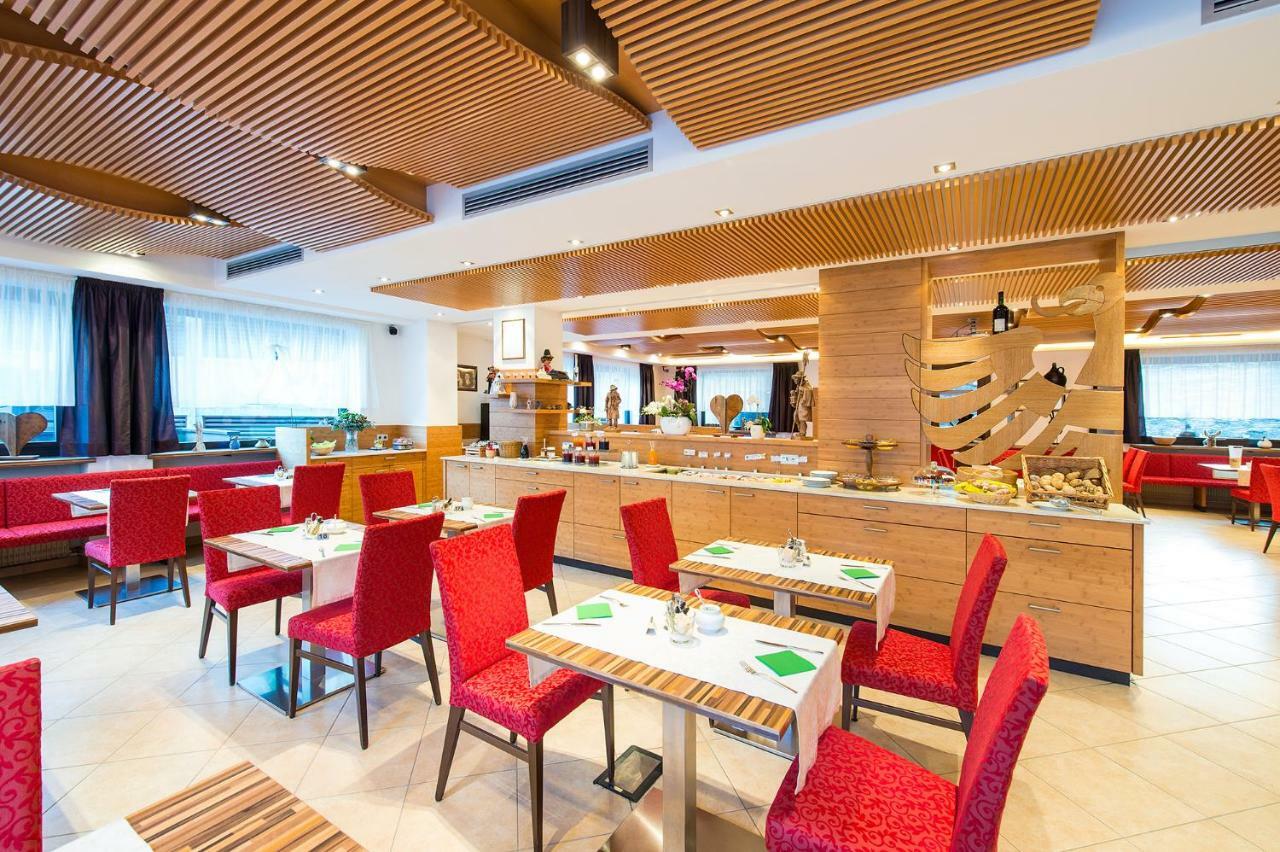 Hotel Zum Tiroler Adler Εξωτερικό φωτογραφία