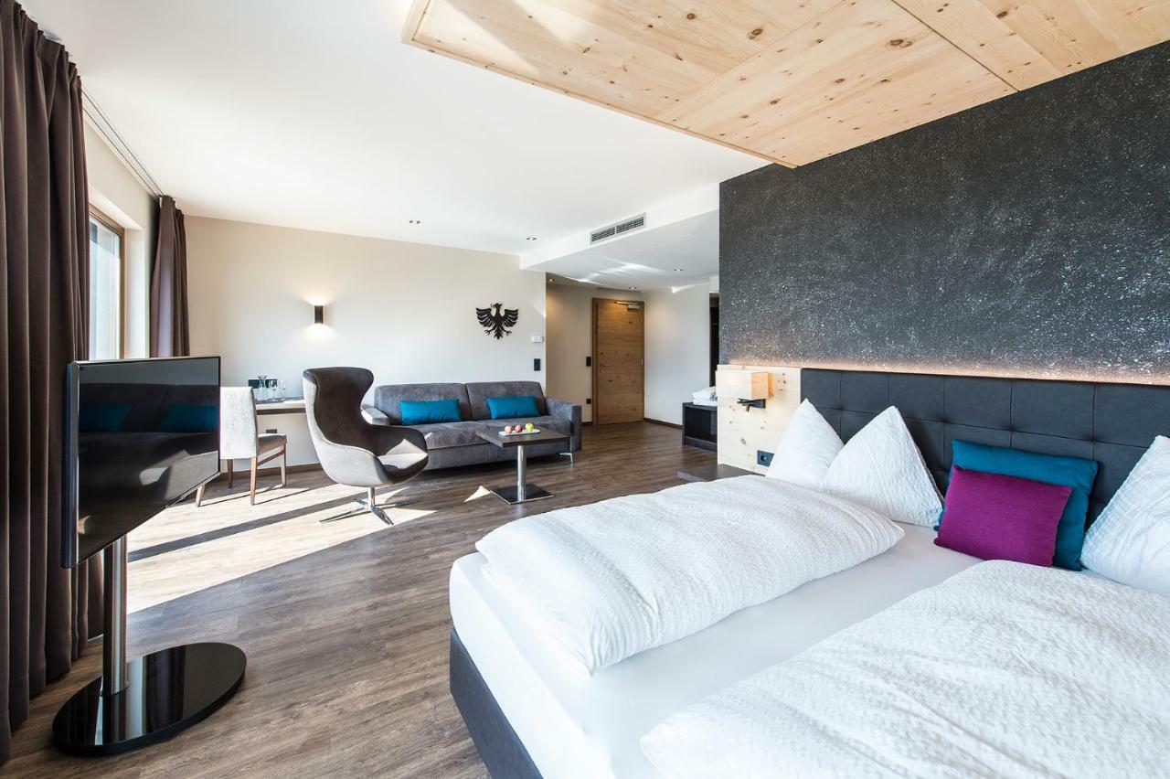 Hotel Zum Tiroler Adler Εξωτερικό φωτογραφία